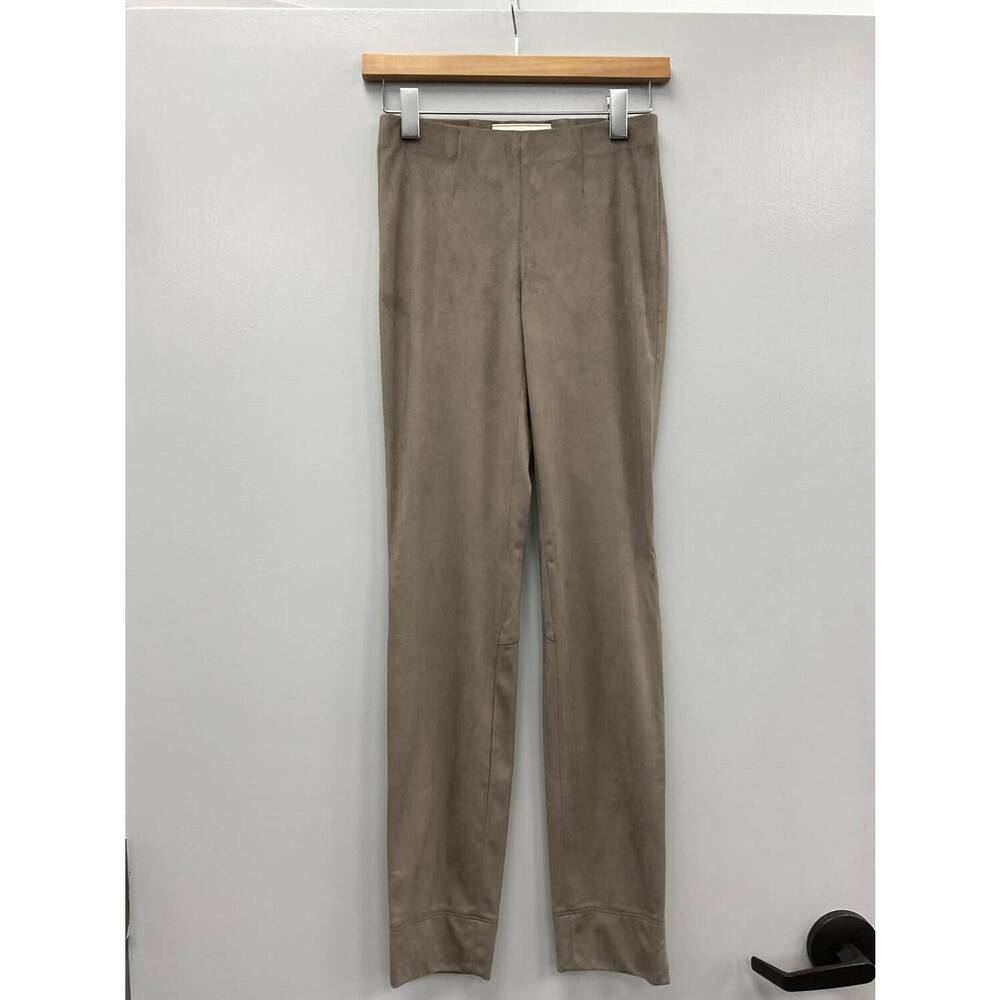 NEW SEDUCTIVE tapered sabrina velour pant in taupe